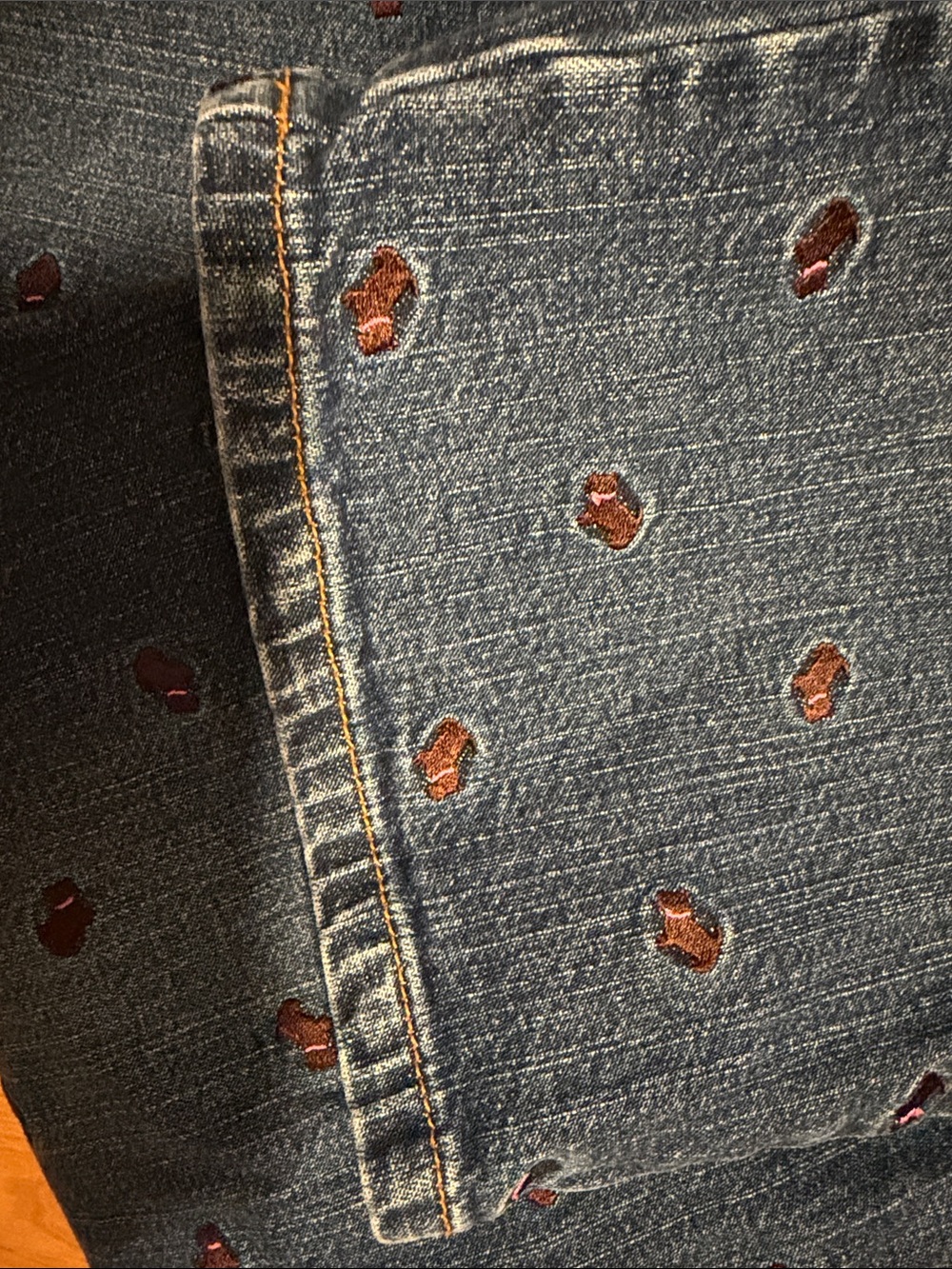 Lilly Pulitzer Denim Straight-Leg Jeans with Brown Embroidered Dogs - Picture 8 of 9